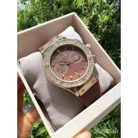 ราคา นาฬิกาแบรนด์ Gogoey แบรนด์แท้ กันน้ำ มีวันที่ สายซิลิโคนอย่างดี นาฬิกาแฟชั่น นาฬิกาผู้หญิง (21292831806)