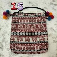 ราคา กระเป๋าสะพายยาว งานผ้าฝ้ายลายช้าง แต่งพู่ มีซิป สายเชือกดำ สายแม้ว (15801501148)