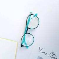 ราคา แว่นสายตาสั้นขาสปริง ทรงหยดน้ำ กรอบพลาสติก 8068 (9957854524)