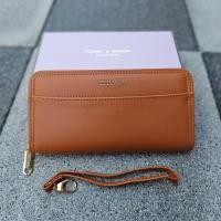 ราคา กระเป๋าสตางค์ซิปรอบใบยาว หนัง PU นิ่ม ด้านในสีครีม มีสายคล้อง พร้อมกล่อง (21326429994)