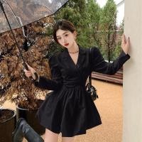 ราคา เสื้อสูทหรือชุดเดรสก็ได้ ชุดสูทสีขาว 2023 ใหม่เอวปิดแขนยาวกระโปรงสั้น (20248563921)