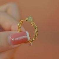 ราคา MOMORE แหวนลูกปัดหยกสีทองย้อนยุคเรียบง่ายของผู้หญิงสีเขียวแหวนใส่นิ้วสีเขียวเข็มขัดนิ้วผู้หญิงแหวนปรับขนาดได้สไตล์จีนแหวนแหวนหยก (21315926671)