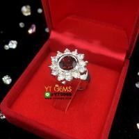 ราคา แหวนโกเมน ล้อมเพชร แหวนเงินแท้ ชุบทองคำขาว พลอยโกเมนแท้ YTG 8538 (17439702411)