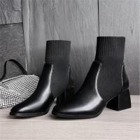 ราคา รองเท้าหุ้มข้อแบบสไตล์เกาหลี สไตล์อังกฤษ รองเท้าผู้หญิง รองเท้าบูท รองเท้าส้นสูง (21024080328)