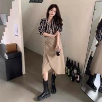 ราคา สีทึบ Halter กระโปรงยาวครึ่งตัว กระโปรงทรงเอยาว กระโปรงทรงเอคลุมเข่า กระโปรงสีน้ำตาล (18912609082)