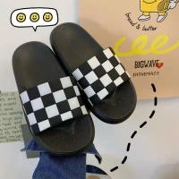 ราคา QZshop รองเท้าแบบสวมลายตาราง มี3 สี ดำ ชมพู น้ำตาล พื้นนุ่มนิ่มสวมใส่สบาย เหมาะกับสาวๆทุกวัย ถูก ทนทาน (14074396106)