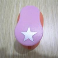 ราคา เครื่องเจาะลายนูนสำหรับกระดาษ9 16 25มม อุปกรณ์การเรียนเจาะลายนูนกระดาษของเล่นเด็กเครื่องเจาะลายนูนเครื่องเจาะลายนูนสำหรับทำสมุดภาพเครื่องเจาะรูที่เจาะวงกลม (21030078442)