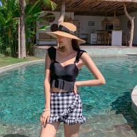 ราคา Wthzkc กางเกงชายหาดของผู้ชายลายตารางชุดว่ายน้ำคู่รักตรงชุดว่ายน้ำรัดรูปวันหยุดน้ำพุร้อนของผู้หญิง (20445689343)