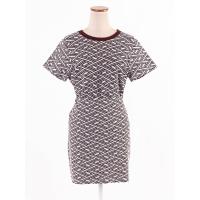 ราคา Zara ชุดเซ็ทเสื้อแขนสั้น ผ้าปักลาย กระโปรงเอวยืดได้ ป้ายแบรนดฺ์ระบุไซส์ EUR L Preloved (20690987228)
