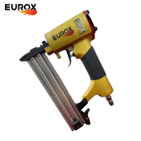 ราคา EUROX ปืนยิงตะปู F30 GOLD ใช้ยิงแผ่นไม้ กรอบรูป ตู้ งานไม้ไผ่ แผ่นไม้อัด (20431292879)