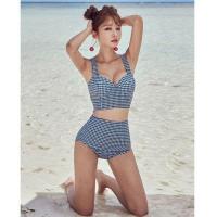 ราคา FASHIONJEANS ชุดว่ายน้ำทูพีซ ลายหมากรุก สีน้ำเงิน YM9943 (12906137745)