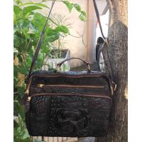 ราคา ทรงนอนสีนำตาล รุ่นขายดี กระเป๋าสพายหนังจระเข้ โหนกและกระดูกหลังชัดๆ (17051973393)