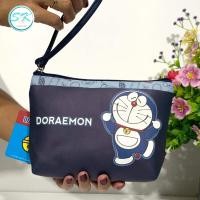 ราคา กระเป๋าใส่เครื่องสำอางค์ ลายลิขสิทธิ์ 100 กระเป๋าใส่สตางค์ กระเป๋าถือลายน่ารัก กระเป๋าเอนกประสงค์ กระเป๋าพกพา ขนาด 20 13 ซม (10755877310)