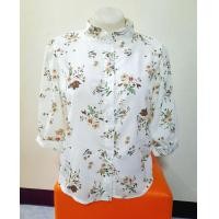 ราคา คอจีนลายดอกแขนสามส่วน เนื้อผ้าไหมอิตาลี สีขาว อก 40 ยาว 24นิ้ว (11226730760)