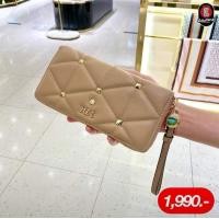 ราคา ลดราคาแรง กระเป๋าสตางค์ใบยาว Lyn ขนาด7 5นิ้ว รุ่นใบใหญ่และใบเล็ก งานแท้จากโรงงานผลิตแบรนด์ คัดตำหนิสวยเนี้ยบ ทุกใบ กระเป๋าตังค์ กระเป๋าสตางค์ใบยาว กระเป๋าคล้องมือ กระเป๋าสตรี (16167323668)