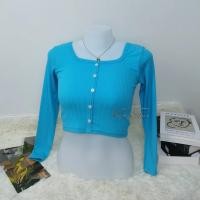ราคา เสื้อครอปแขนยาว แต่งกระดุมหน้า No 207 (19586442095)