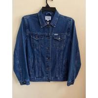 ราคา Wrangler เสื้อแจ็คเก็ตยีนส์หญิง ชายใส่ได้ cotton100 เนื้อผ้านุ่ม ใส่สบาย ใส่ได้ทุกฤดูกาล ราคาป้าย 2690 บาท (20667354123)
