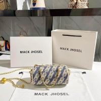 ราคา DUOKA กระเป๋าสะพายทรงกลมคุณภาพสูง 2022 กระเป๋าสะพายจีบทรงกระบอกใหม่ messenger สายโซ่สะพายไหล่ (14004218288)