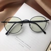 ราคา LUCAS แว่นกรองแสงสีฟ้า ออกแดดเปลี่ยนสี แว่นบลูบล็อคออโต้ (14650822802)