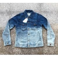 ราคา Wrangler แจ็คเก็ตชาย ทรงเข้ารูป สียีนส์ฟอก ของแท้จากช็อป (13734193040)