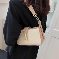 ราคา B017 กระเป๋ารุ่น move มีสายให้2แบบ สั้นยาว พร้อมส่ง by 8angles (20483770128)