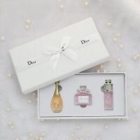 ราคา น้ำหอมแท้ dior perfume มินิ set Miss Dior Blooming Bouquet Jadore Eau de Parfume Dior Addict Eau Fraiche 5ml 3 สินค้าพร้อมส่ง (20936537519)