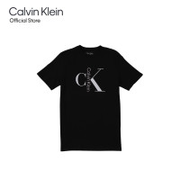 ราคา CALVIN KLEIN เสื้อยืดแขนสั้นผู้ชาย ทรง Regular รุ่น 40KC829 Y8X สีดำ (21302409560)