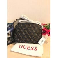 ราคา กระเป๋าสะพาย Guess Printed Kamryn Top zip Crossbody bag งานแบรนด์แท้ (1391718561)