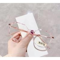 ราคา แว่นสายตายาว กรองแสงคอมและมือถือเลนส์มัติโค๊ต 50ถึง 400เลนส์มัลติโค๊ต MULTICOAT ทรงขอบหยัก กรอบพร้อมเลนส์ (18186656384)