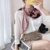 ราคา ผ้าคลุมไหล่ ผ้าพันคอ ลายburberry ขนาด 90x90 cm scarf shalw hi่jab ฮิญาบ ผ้าคลุมหัว ผ้าคลุมไหล่ผู้หญิง เบาบาง พริ้วสบาย ผ้าคาดอก ผ้าโพกหัว (10902657496)