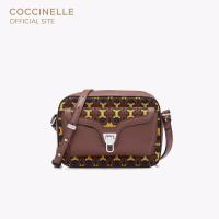 ราคา COCCINELLE กระเป๋าสะพายผู้หญิง รุ่น BEAT MONOGRAM CROSSBODY BAG 150201 สี MUL RESINA CARR (21255162916)