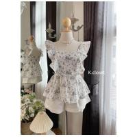 ราคา เสื้อคอเหลี่ยม แขนระบาย ลายดอกผ้าลายโทนสีสวยละมุน ผ้าดีเกินราคา (21064028748)