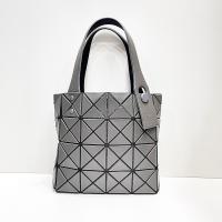 ราคา No 651 27 Brand Coco London กระเป๋าถือ สะพายข้าง สะพายไหล่ 7 สี หนังpu เกรด พรีเมี่ยม หนังนิ่ม สายโซ่ยาว 1 เส้น สะพายข้าง (21149959505)