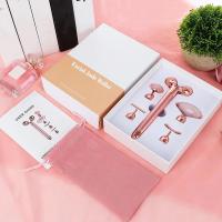 ราคา 5 in 1 24K ไม้กายสิทธิ์อุปกรณ์นวดหน้าไฟฟ้าสั่นสะเทือนควอตซ์3D ใบหน้าลูกกลิ้งยกร่างกายใบหน้ากัวซาลูกกลิ้งหยก (21170773497)