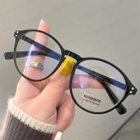 ราคา แว่นสายตาสั้นป้องกันแสงสีฟ้าแฟชั่นสำหรับผู้หญิงผู้ชายแว่นตาคอมพิวเตอร์สายตาสั้นกรอบทรงกลม PC แว่นตาเกรด1 0ไป6 0 (20033938479)