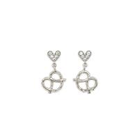 ราคา Fyne Fories Pretty Pretzel Earrings ต่างหู pretzel และหัวใจประดับ zirconia fynefories (15648291276)