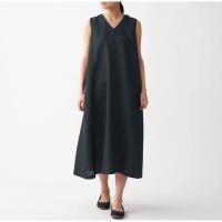 ราคา MUJI ชุดเดรสผ้าลินิน แขนกุด LINEN SLEEVELESS DRESS (19160381502)