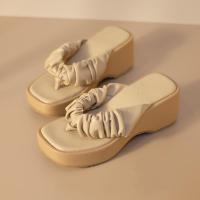 ราคา 25twentyfives Jacky รองเท้าหูหนีบส้นเตารีดหูย่นสไตล์เกาหลี สูง2 5นิ้ว (19308118035)