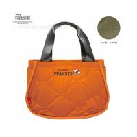 ราคา กระเป๋าถือ หูหิ้ว Snoopy งาน Vintage Peanuts แบรนด์ Rootote งานเข้าใหม่ ข้างในเป็นงานปัก มีทั้งหมด 4 สี ขนาด 32 22 15 cm (16728838909)