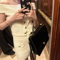 ราคา เสื้อยืดแขนกุดเปิดไหล่ข้างเดียวสีขาวสำหรับผู้หญิง (19822504627)