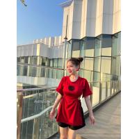 ราคา เซ็ทดอกชาแนลสีแดง เซ็ทตรุษจีน ชุดเซ็ทแฟชั่น เสื้อผ้าผู้หญิง (21295163828)