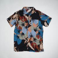 ราคา U2 MENS เสื้อเชิ้ตคอฮาวายลายใบไม้ รุ่น 4445 (19363071488)