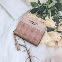 ราคา SS04 กระเป๋าสตางค์ใบสั้นลายสวยๆน่ารักๆวัยรุ่น มีซิปใบสำหรับใส่เหรียญ มีช่วงใส่บัตรงทั้งหมด4ช่อง วัดสุด หนังPU รุ่นใหม่ (21327584786)