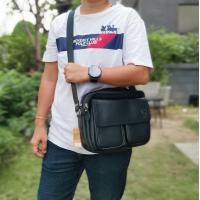 ราคา กระเป๋าสพายข้าง ใช้งานได้ทั้งผู้ชายและผู้หญิง แบรนด์แท้ 100 หนัง PU เงา งานสวย ใส่ของได้เยอะ หนังอยู่ทรง ใส่ของมาก หรือน้อยก็ไม่ย้วย (12591284243)