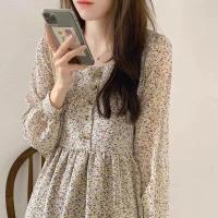 ราคา midsummer เดรสแฟชั่นเกาหลี เดรสมินิมอล ลายดอกไม้ เดรสคอเหลี่ยม น่ารักมากๆ แขนยาวกระดูมหน้า 915 (21378783241)