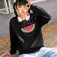 ราคา Trendique เสื้อสเวตเตอร์ สำหรับผู้หญิงสำหรับเด็กผู้หญิงแบบปกติคอกลมพิมพ์ลายแตงโม สีดำ (21149222267)
