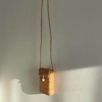 ราคา Daisy Bag กระเป๋าสาน สะพายข้าง งานทำมือ (21267859019)