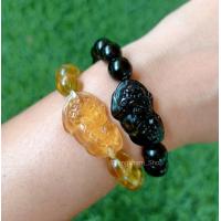 ราคา กำไลข้อมือปี่เซี๊ยะหินสีดำ ปี่เซียะ กำไลหินนำโชค ปี่เซี๊ยดำเสริมฮวงจุ้ย ปี่เซี๊ยกำไลหินสีดำ ส่งเสริมเรื่องเงินทอง ค้าขายร่ำรวย (8424765788)