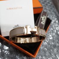 ราคา สอบถามก่อนกดซื้อ แท้ New Hermes clicclac bracelet PM 16 ซม อุปกรณ์ กล่อง บุ๊ค ถุงผ้ากำมะหยี่ ริบบิ้น (18568170882)