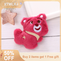 ราคา XTWLKJ เข็มกลัดตุ๊กตารูปการ์ตูนตุ๊กตาสตรอเบอร์รี่หมีคิตตี้หมาน่ารักตกแต่งหมุดน่ารักกระเป๋าเครื่องประดับ (20468699663)